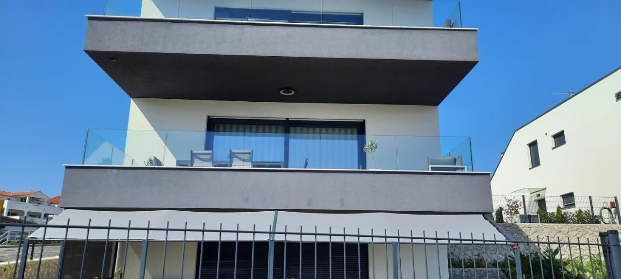 Sun Residence Krk Krk Town Exterior foto